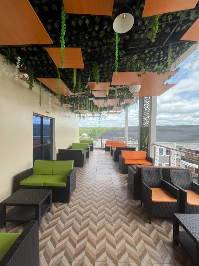Roof Top Lounge